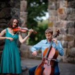 Nicole & Ben Anderson with fiddles